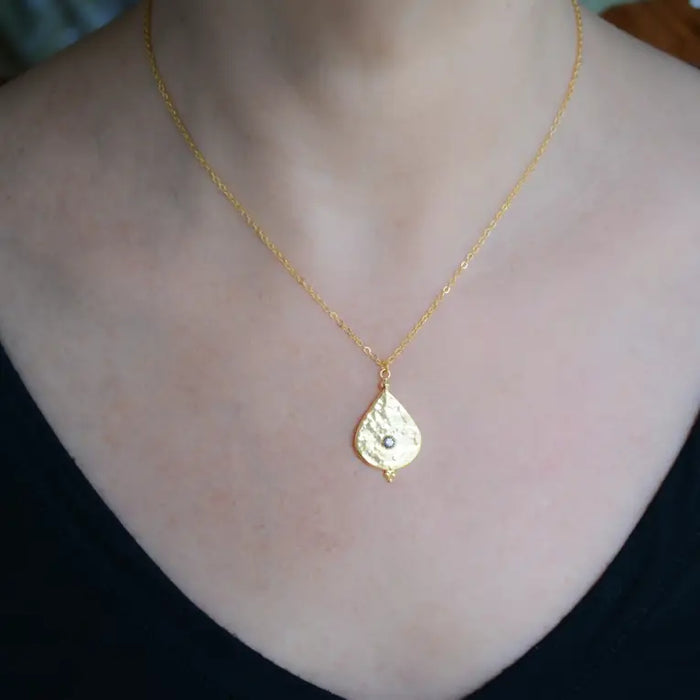 Teardrop Pendant Necklace